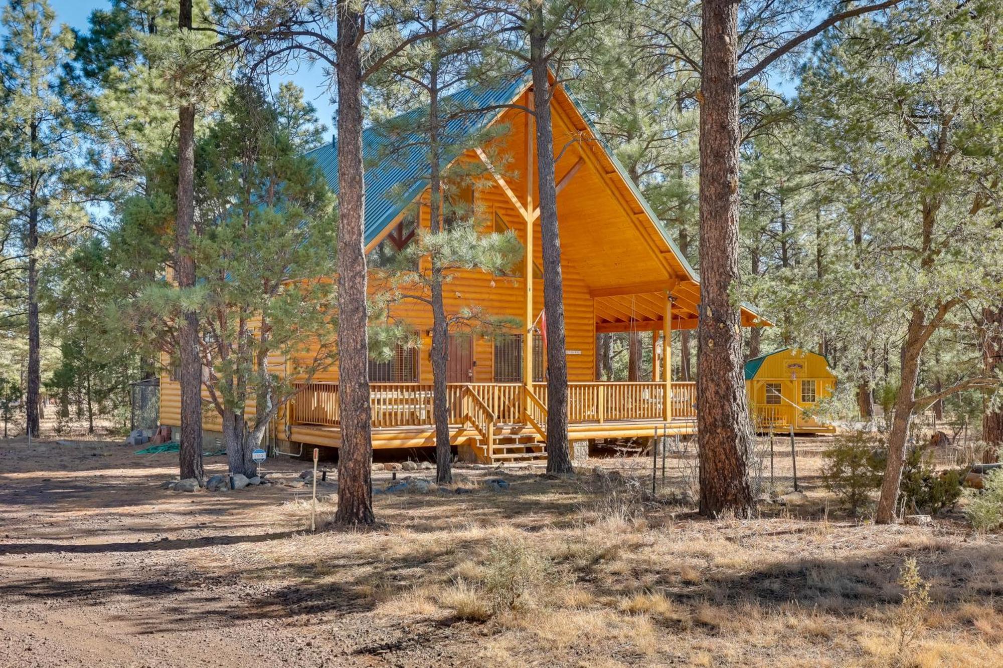 Dog-Friendly Nutrioso Cabin With Wraparound Porch! Eksteriør billede