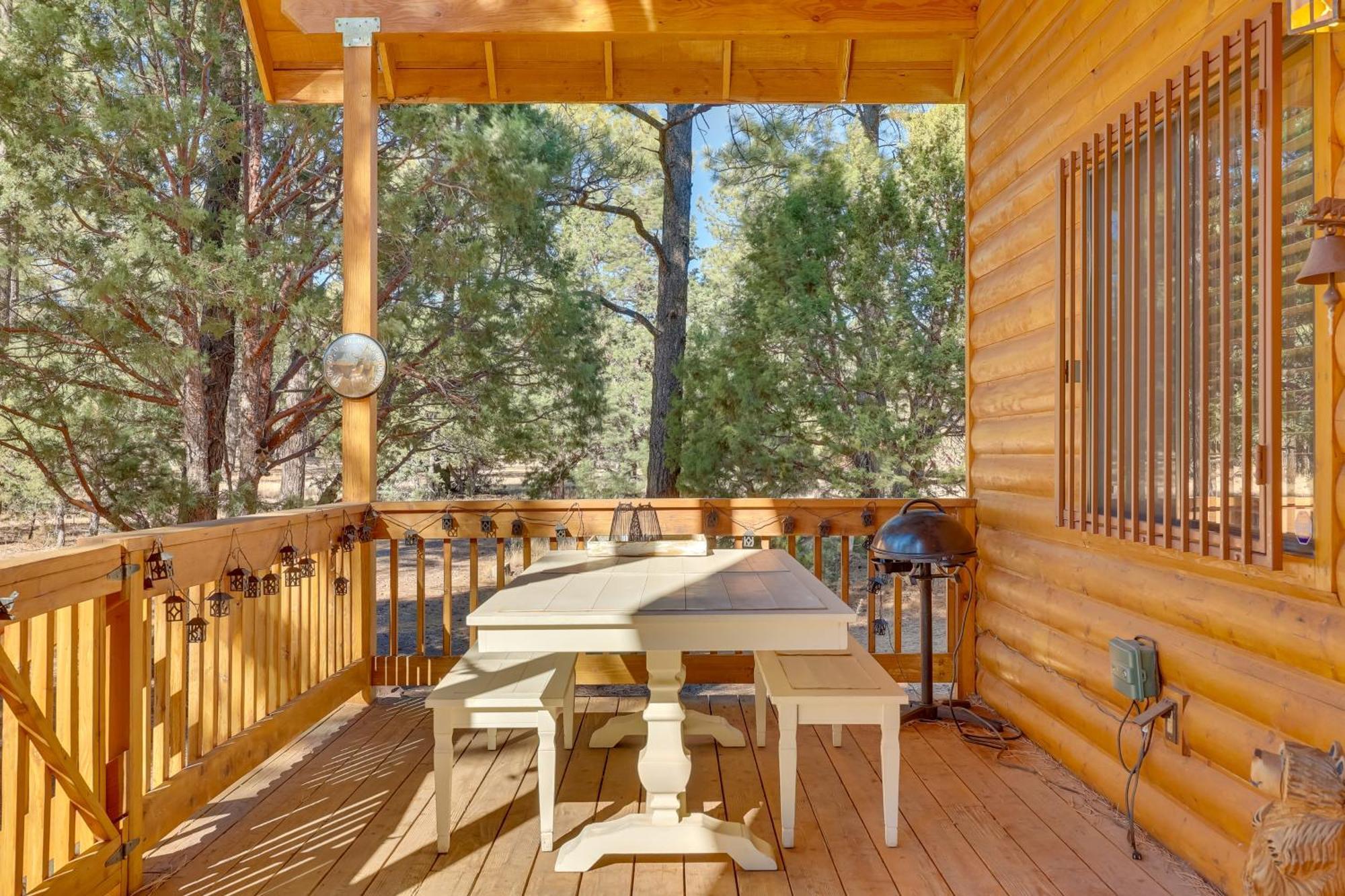 Dog-Friendly Nutrioso Cabin With Wraparound Porch! Eksteriør billede